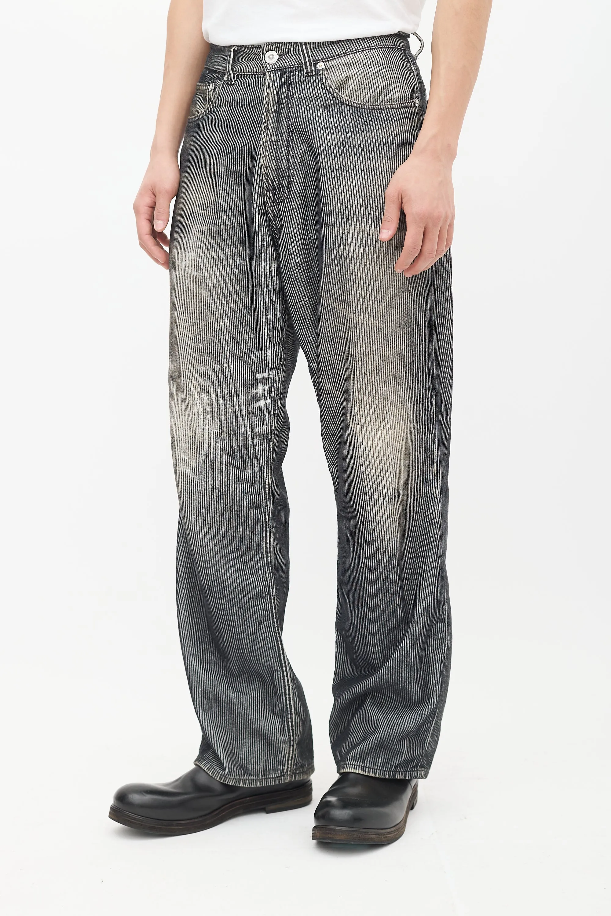 Black & White Corduroy Third Cut Pant