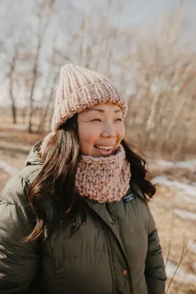 Blush Pink Peruvian Wool Hand Knit Cowl