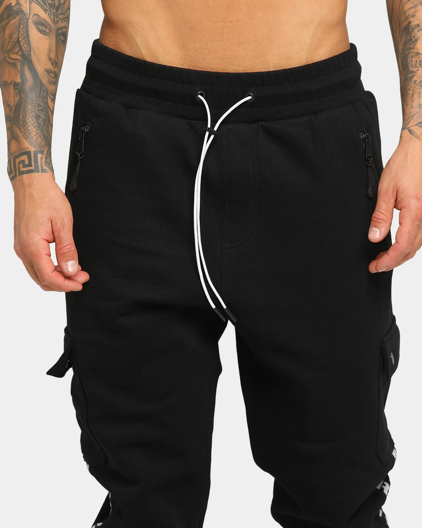 Carré Captain Cargo Trackpant Black