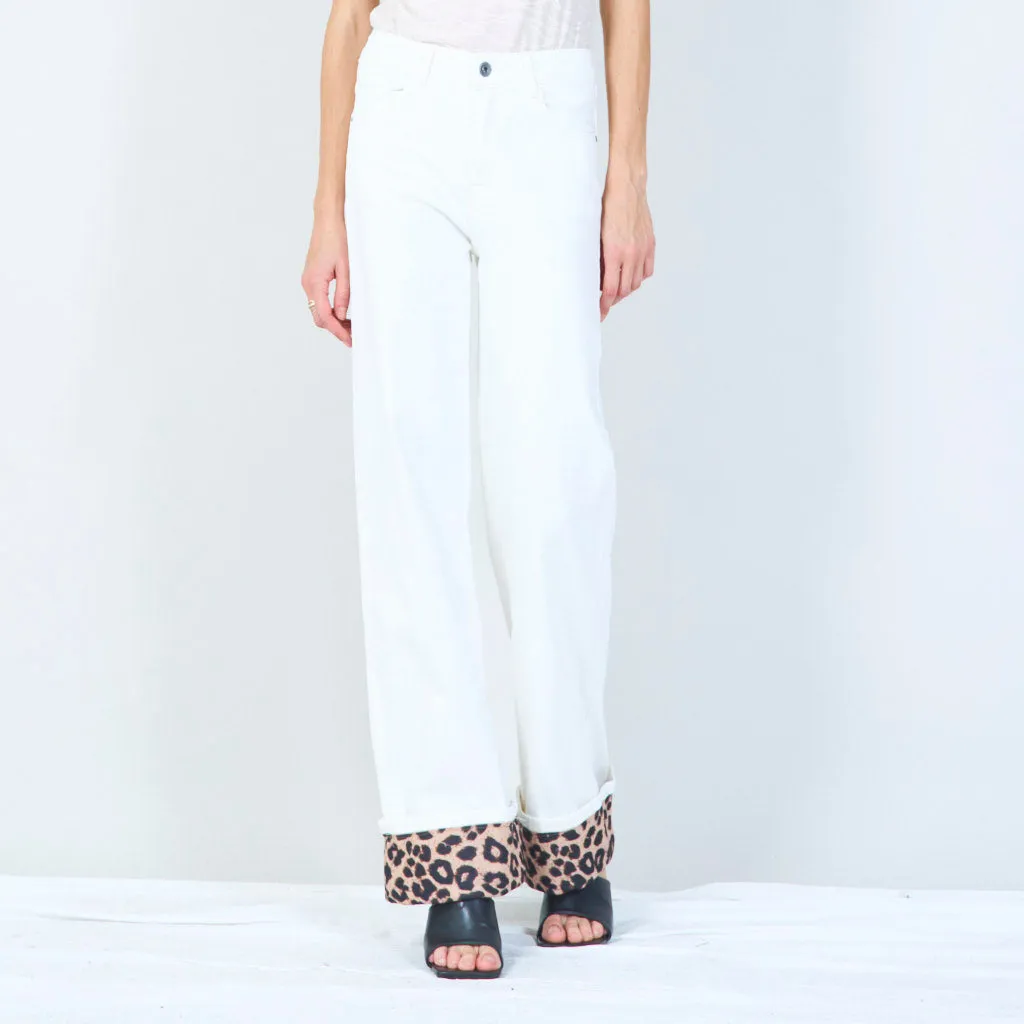 Corduroy pants with leopard print cuff