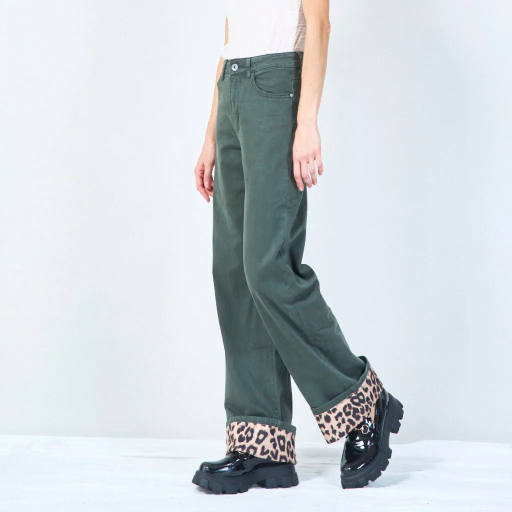 Corduroy pants with leopard print cuff