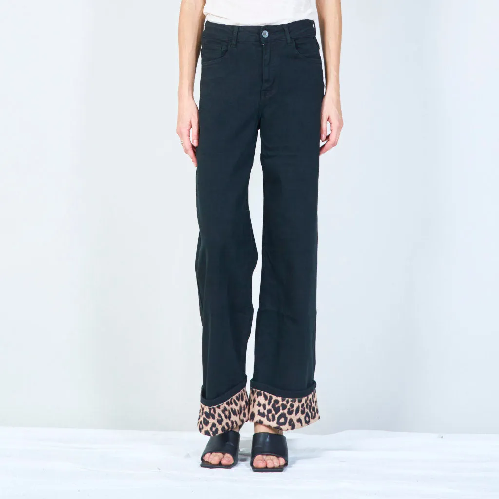 Corduroy pants with leopard print cuff