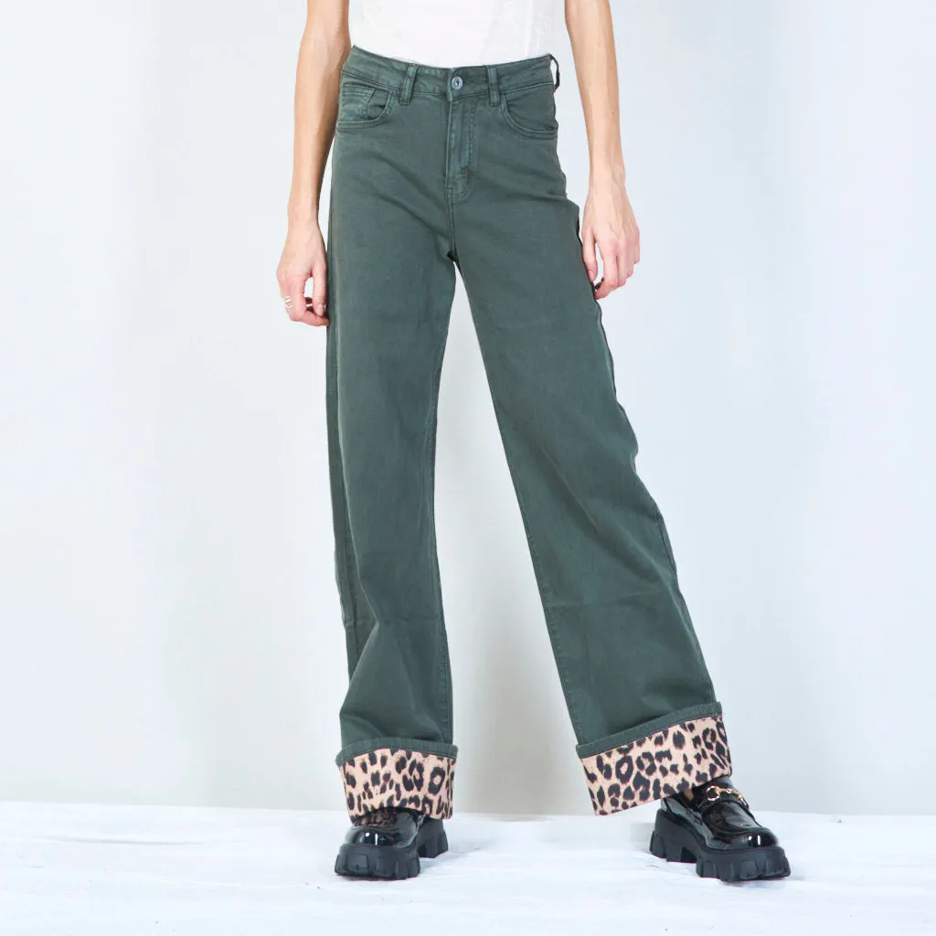 Corduroy pants with leopard print cuff