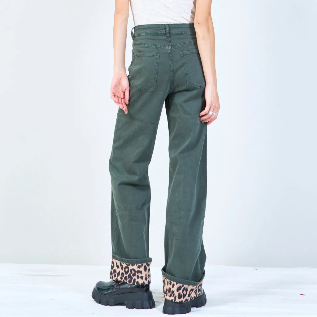 Corduroy pants with leopard print cuff