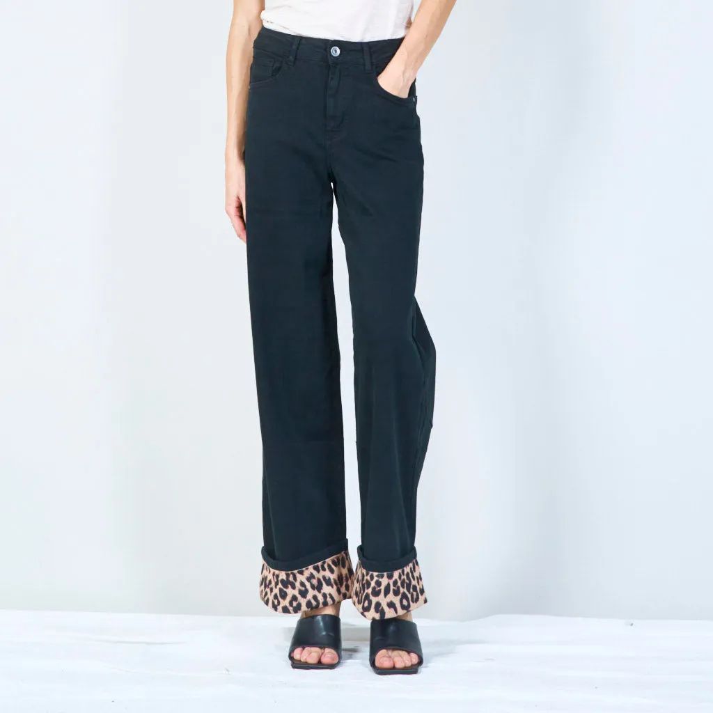 Corduroy pants with leopard print cuff