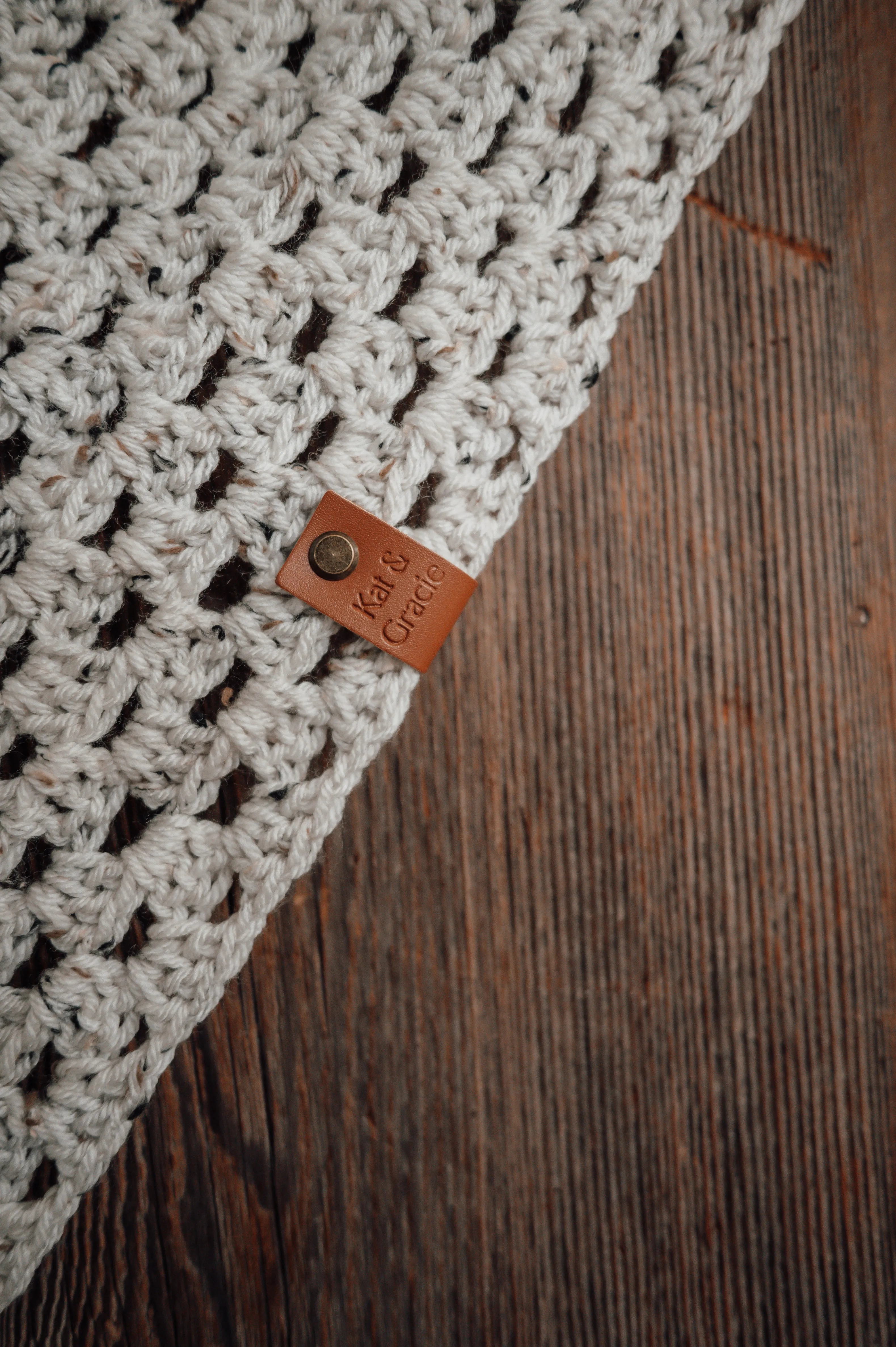 Cozy Crocheted Triangle Scarf - Ivory Tweed