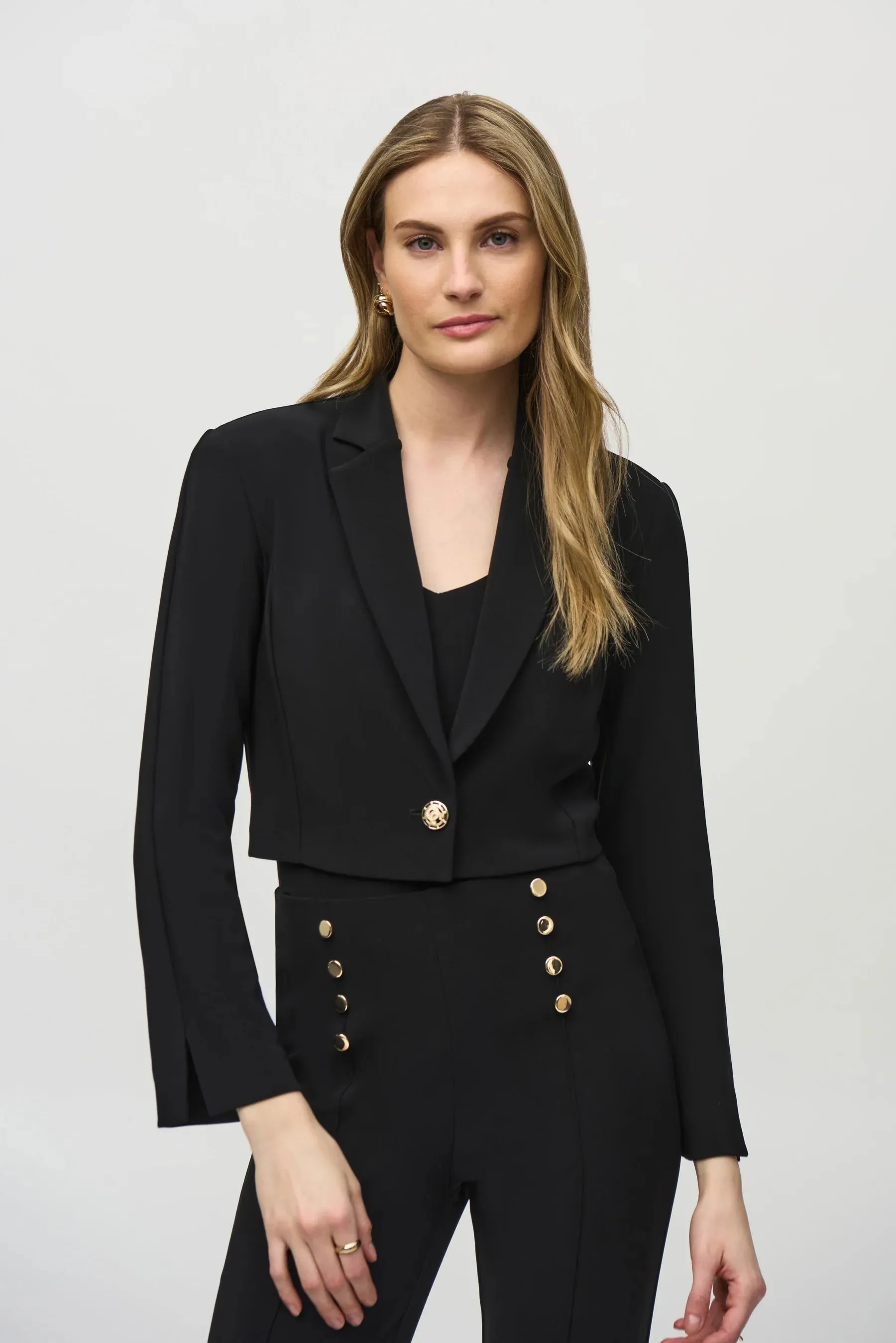 CROP BUTTON BLAZER