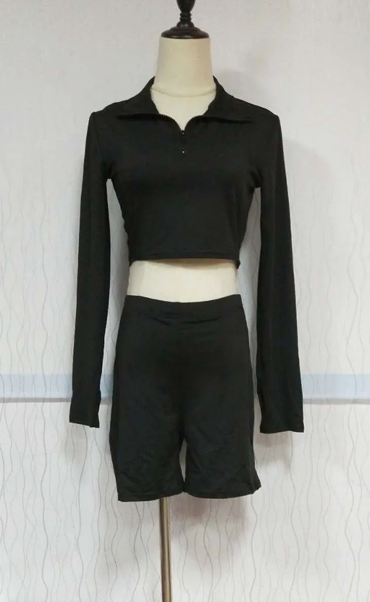 Finger zip top and shorts high waist tracksuit