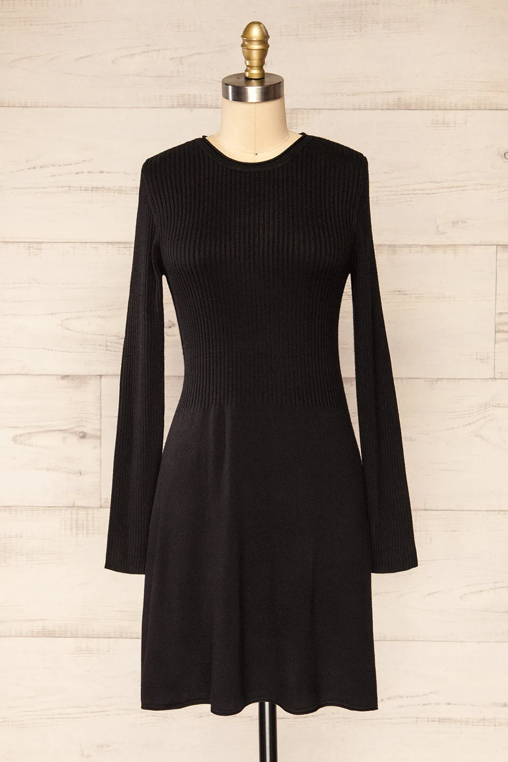 Gitega | Short Rib-Knit Black Dress w/ Long Sleeves