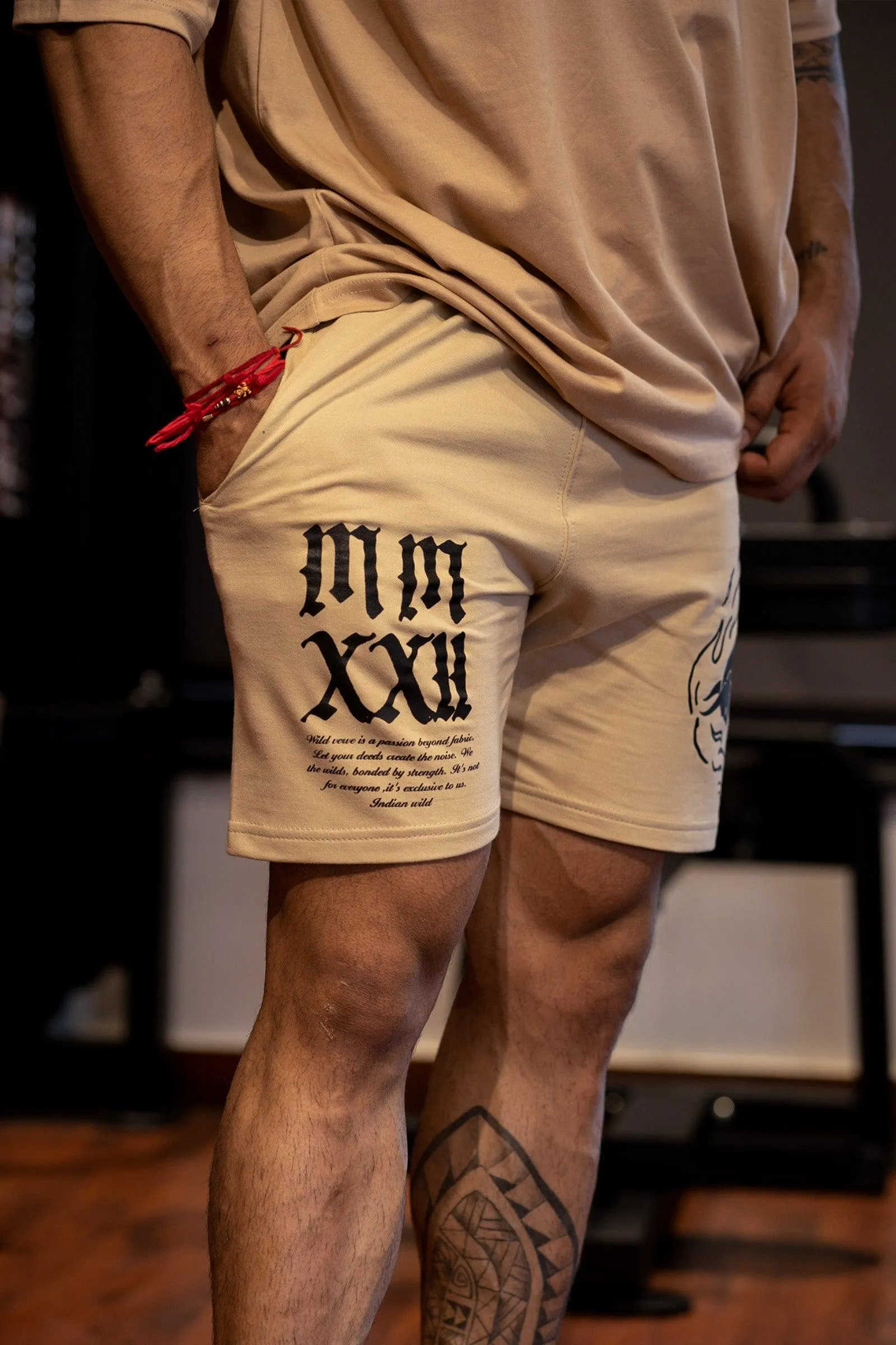 Infinity Fiery Bull Shorts (BEIGE)