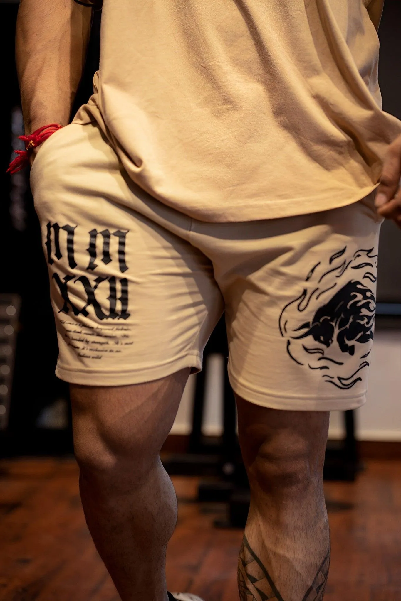 Infinity Fiery Bull Shorts (BEIGE)