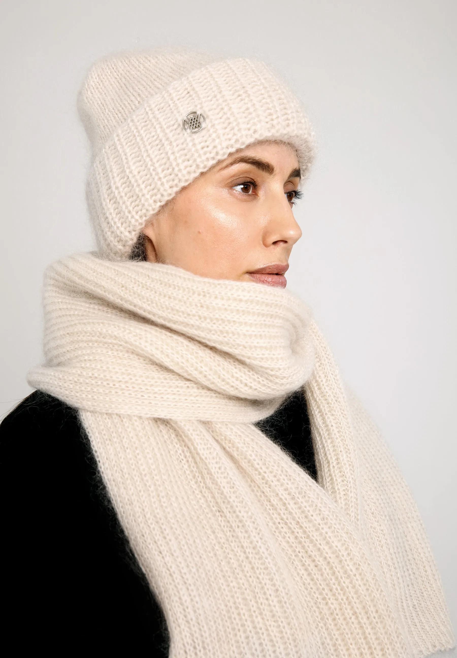 MILLER RIBBED SCARF - Light ecru