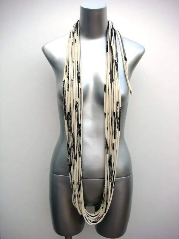 Necklush Infinity Scarf / Cream White w Black / Unisex