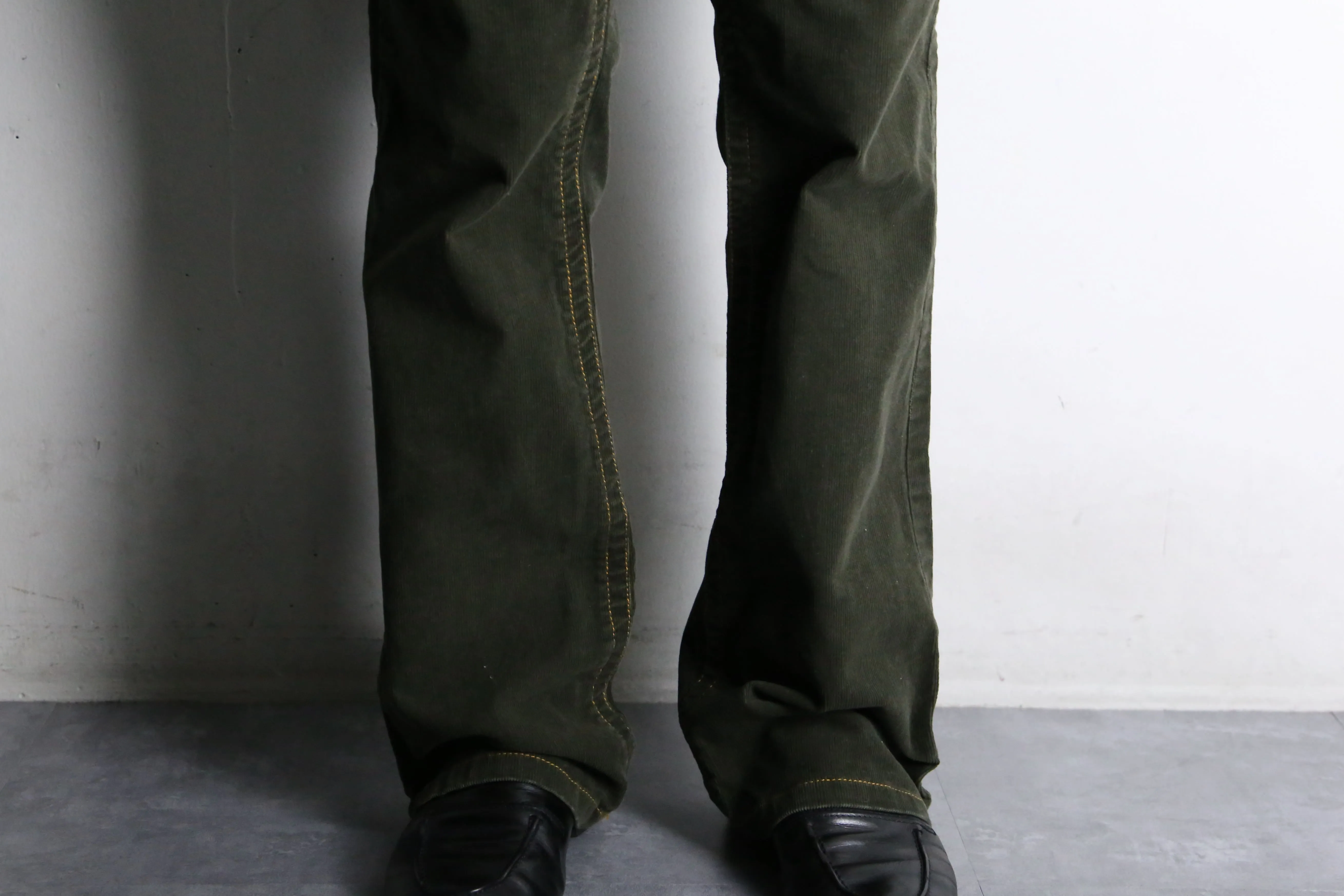 "Tommy Hilfiger" green corduroy semi flare pants