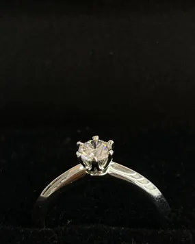 Tiffany & Co Classic Prawn Platinum 0.37 Carat If Diamond Ring With Tiffany Certificate