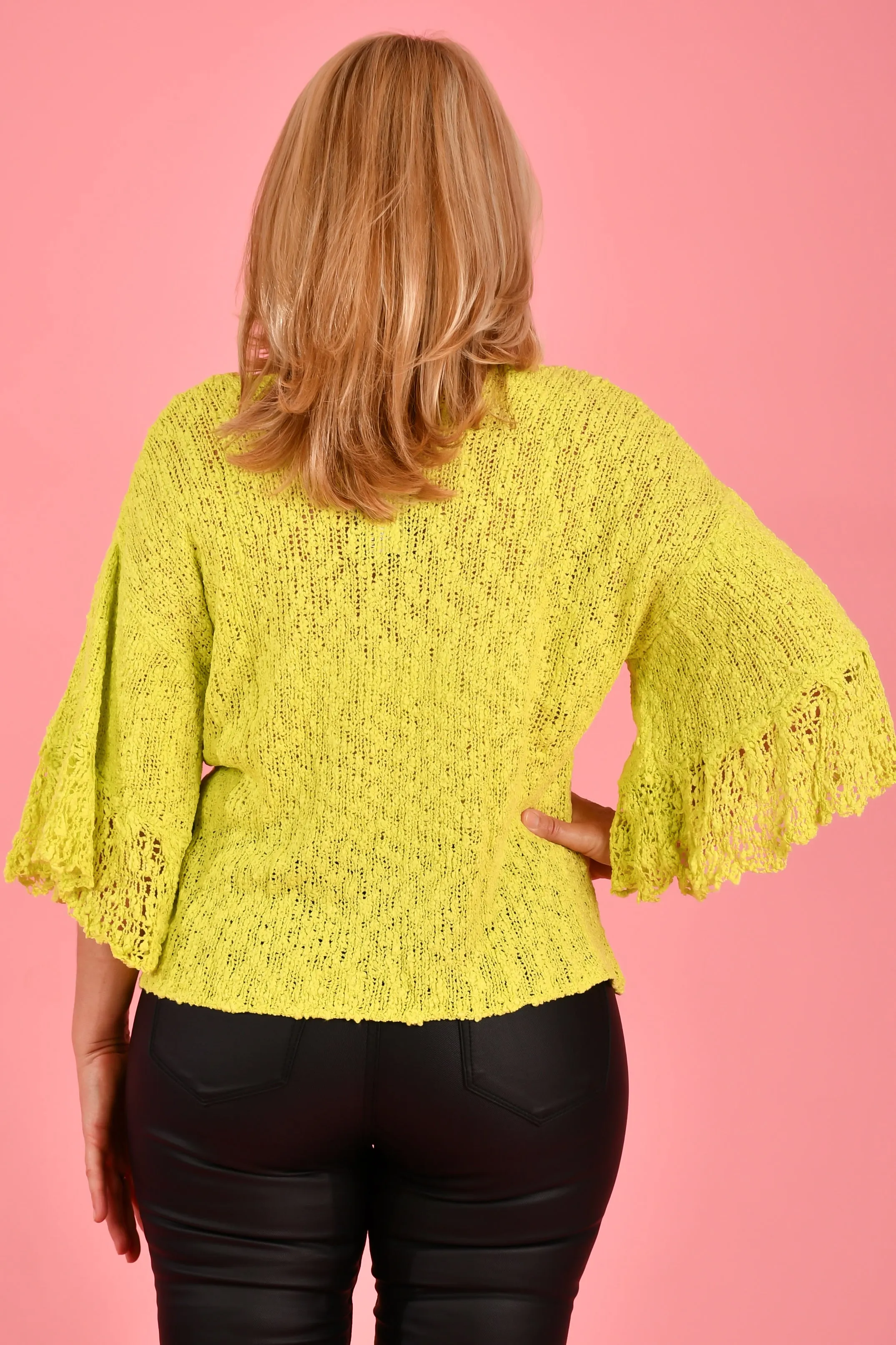 VBLJ070 - GRACIE KNIT TOP - LIME