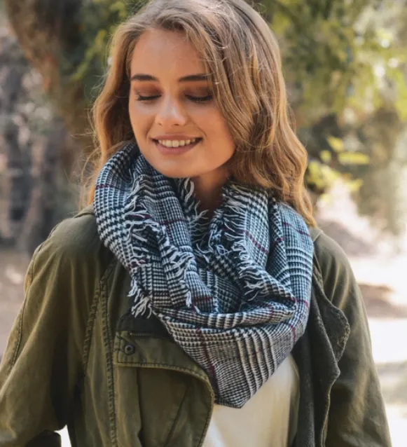 Women's Fall Winter Classic Glen Check Infinity Scarf Blk